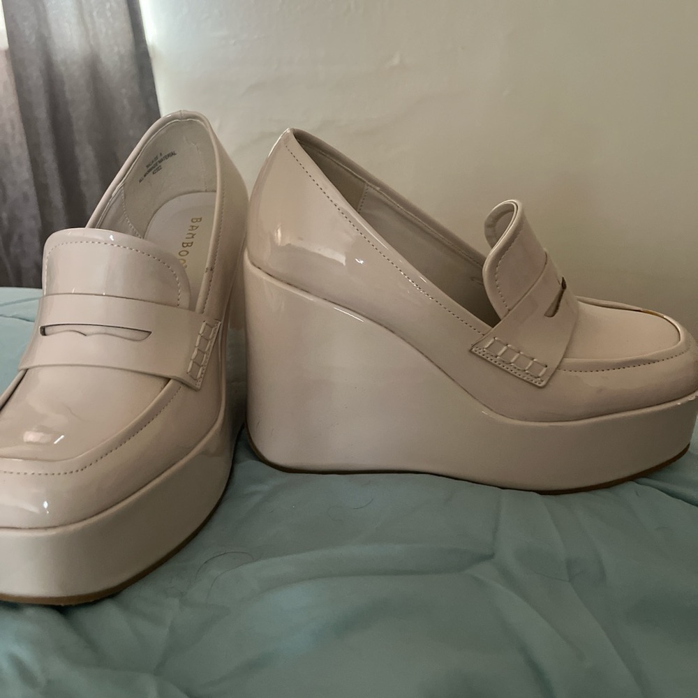 BAMBOO Cream Wedge Platform Loafers